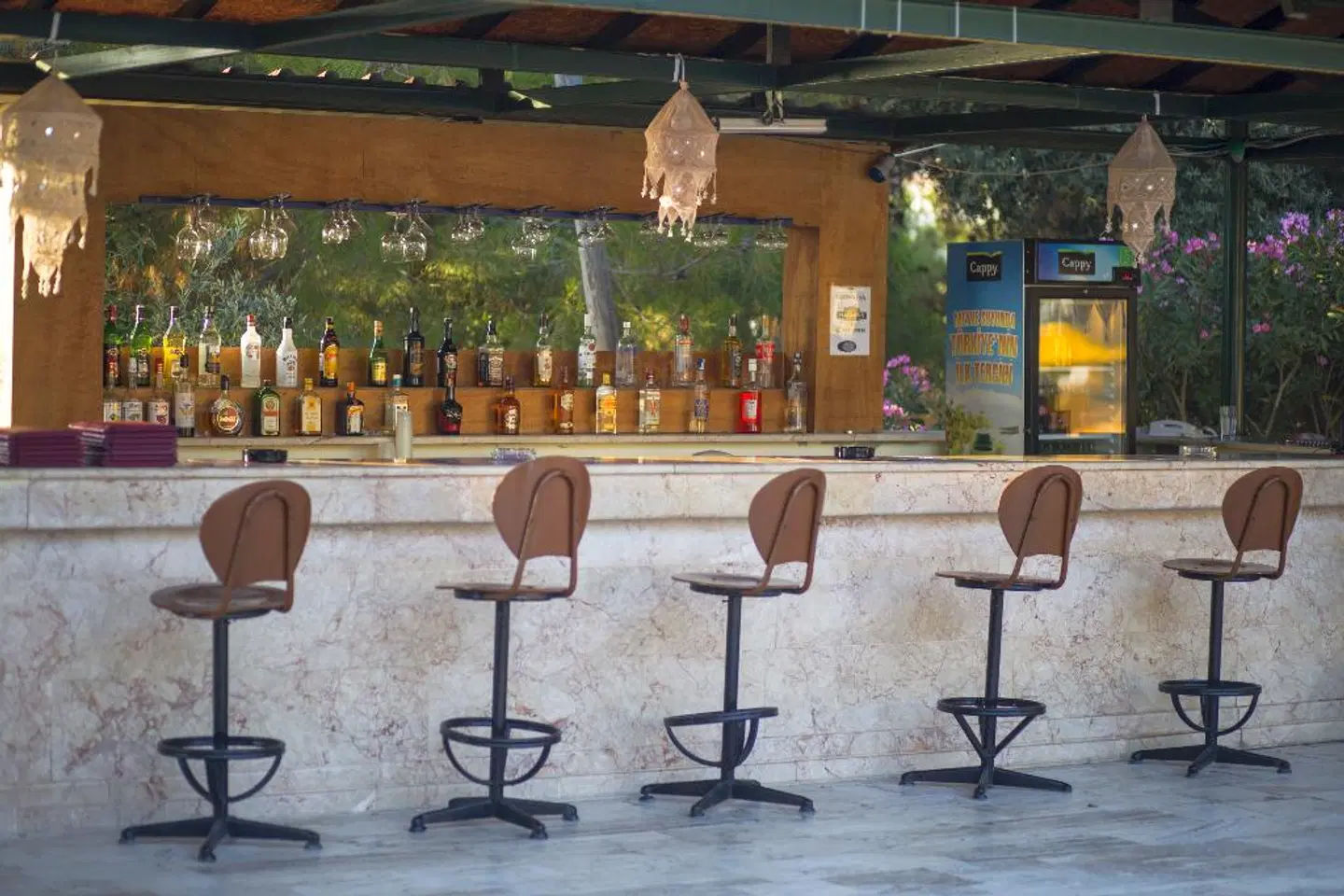 Tuntas Family Suites Kusadasi Bar