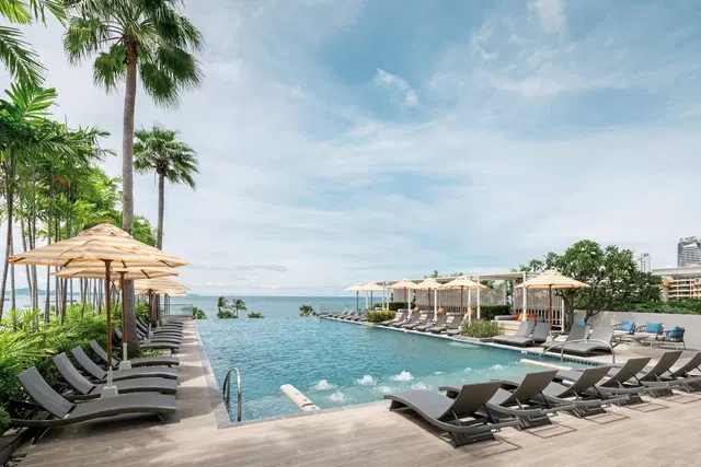 Holiday Inn Pattaya Strand