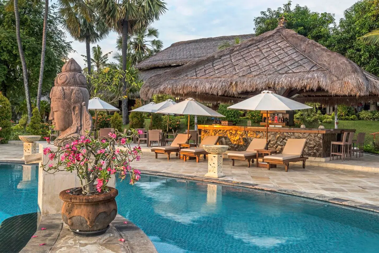 Siddhartha Ocean Front Resort & Spa OUTDOOR_POOL