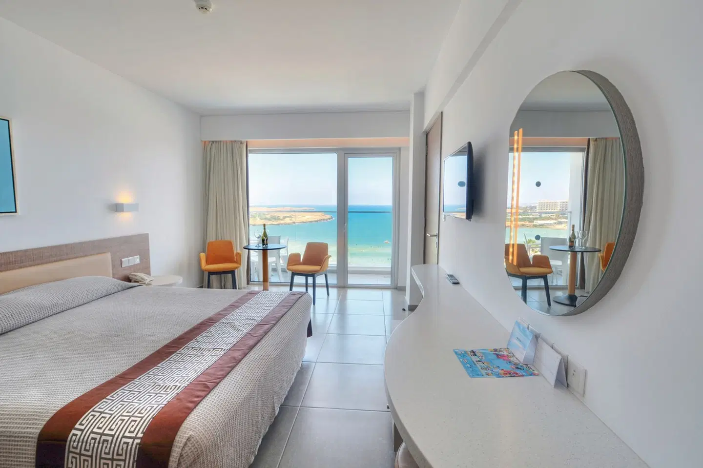 Vassos Nissi Plage Hotel ROOM_EXAMPLE