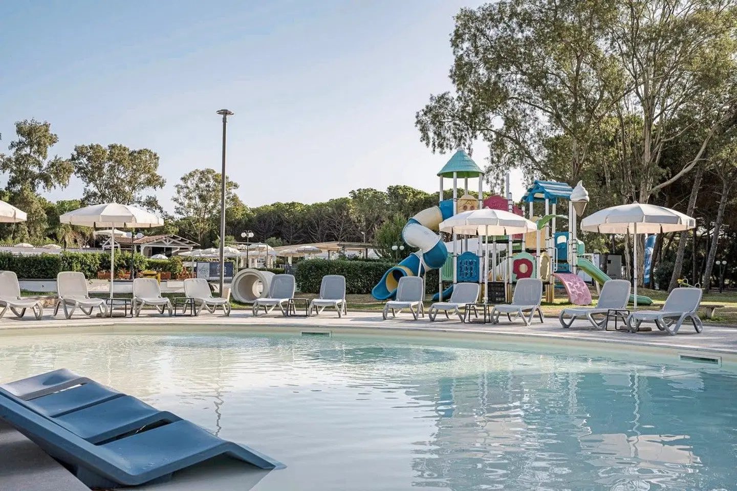 Salice Club Resort OUTDOOR_POOL