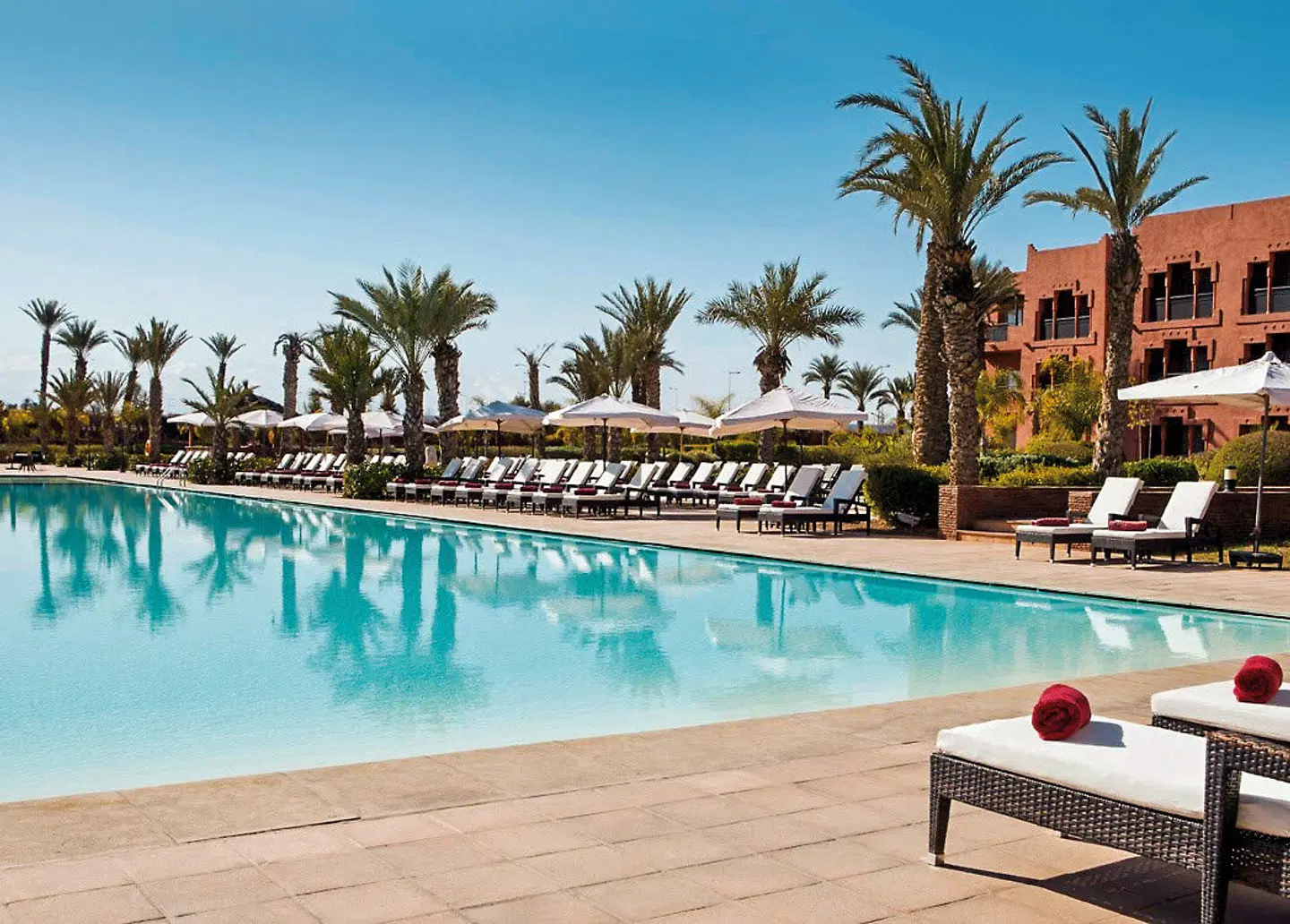 Kenzi Menara Palace OUTDOOR_POOL