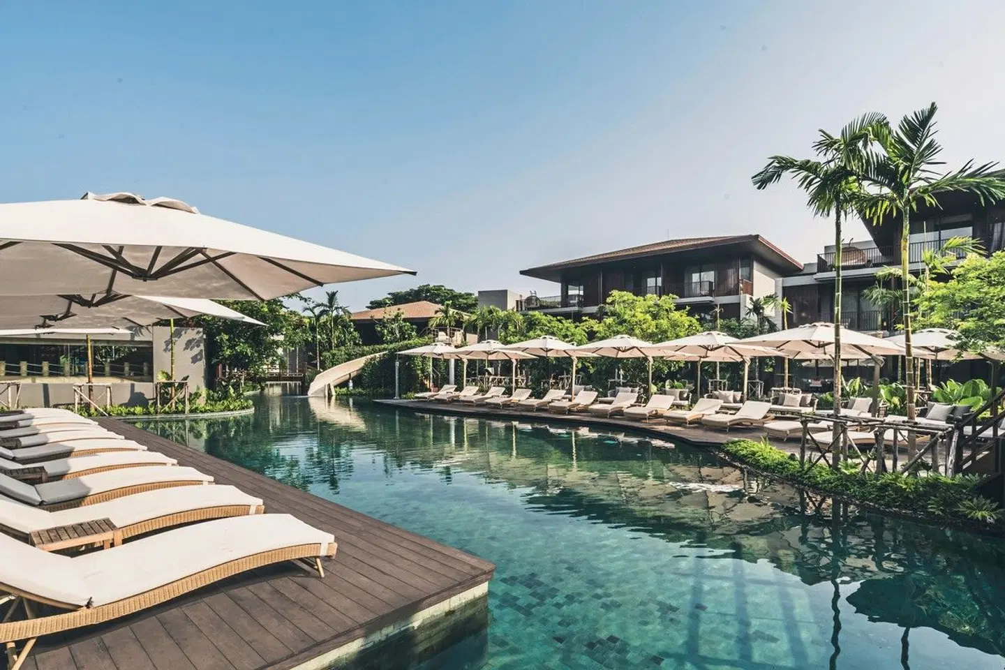 Andaz Pattaya Jomtien Beach OUTDOOR_POOL