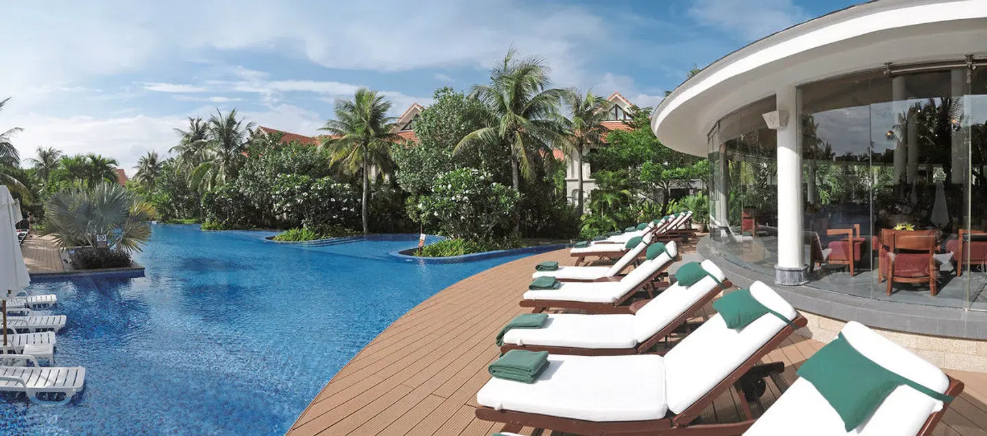 Furama Resort Danang OUTDOOR_POOL