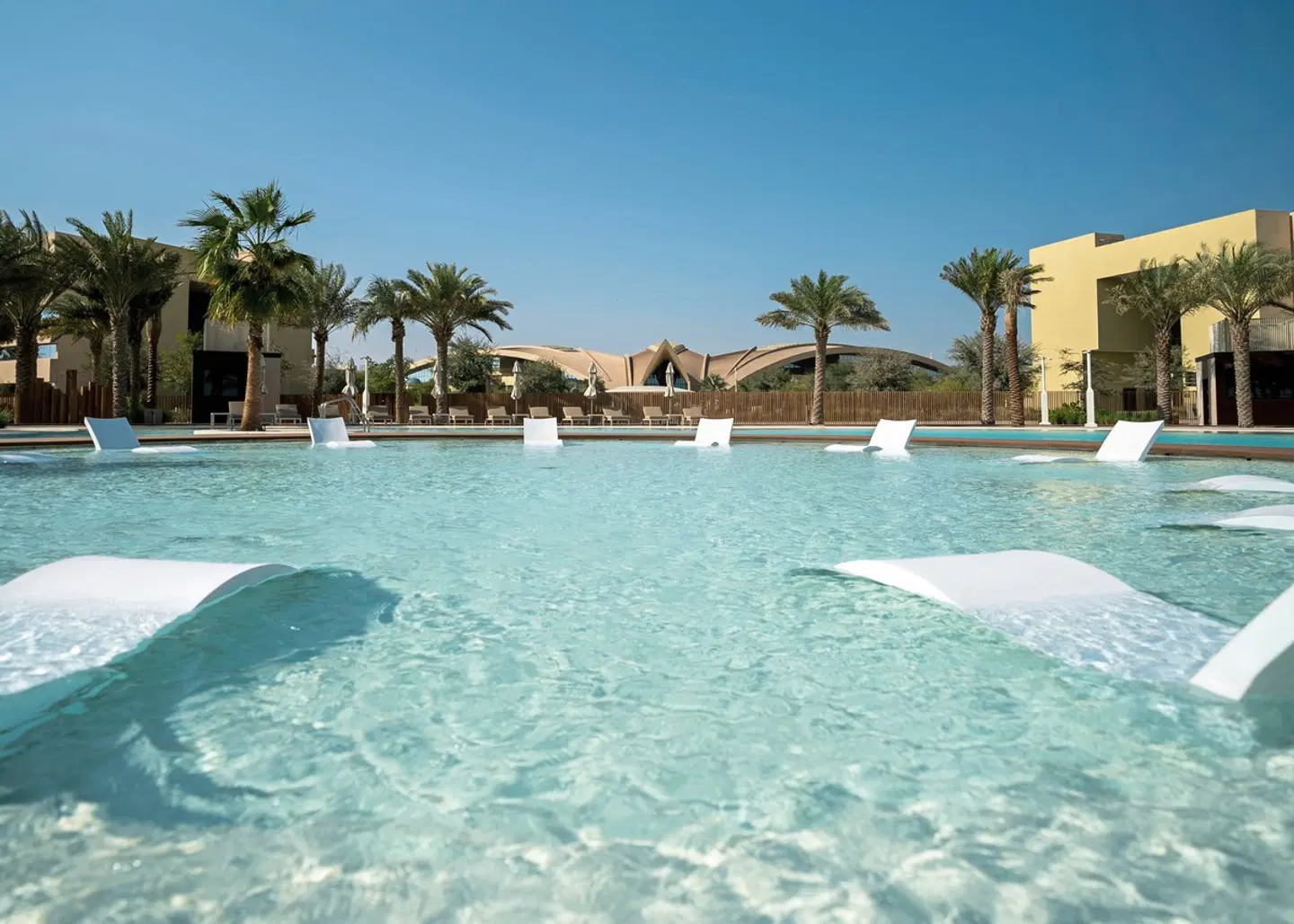 Erth Abu Dhabi OUTDOOR_POOL
