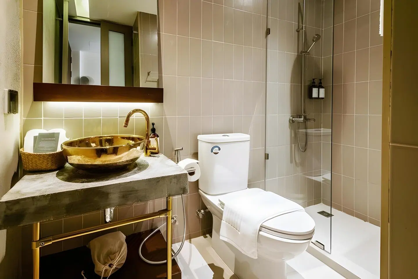 Nidhra Boutique Hotel Bangkok Badezimmer