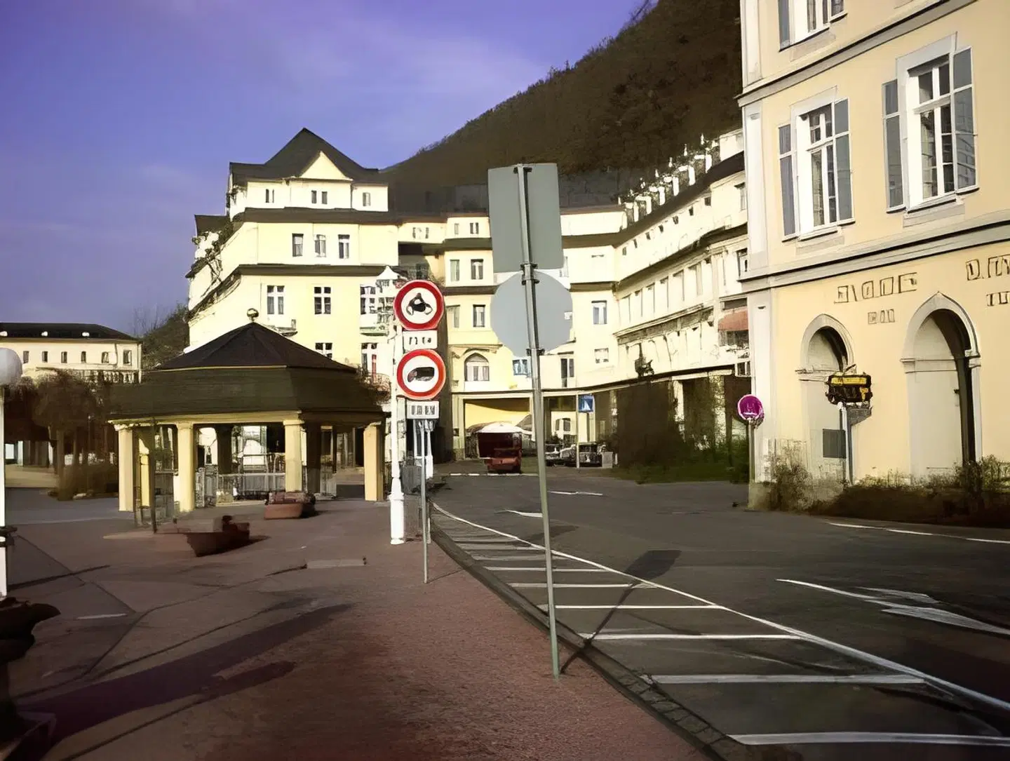 Häcker's Grand Hotel EXTERIOR