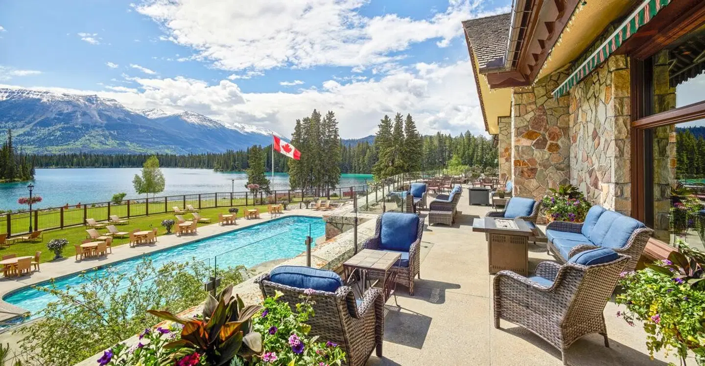 Westkanada Deluxe OUTDOOR_POOL