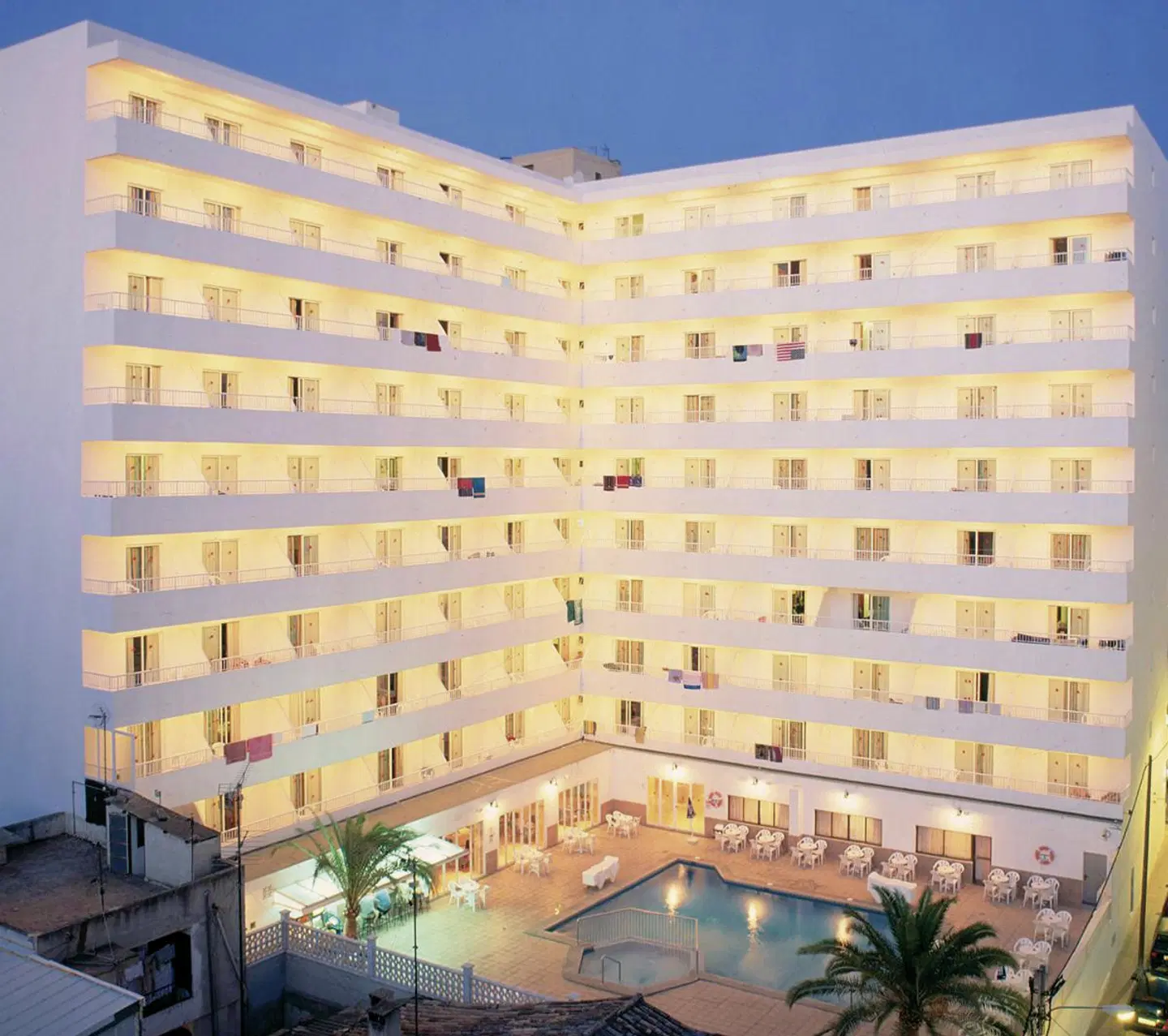 HSM Reina del Mar EXTERIOR