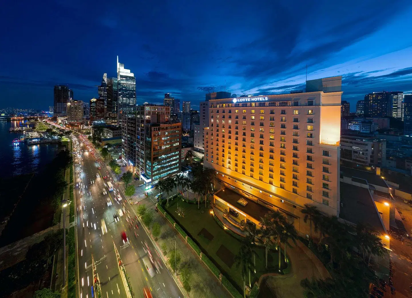 Lotte Legend Hotel Saigon EXTERIOR
