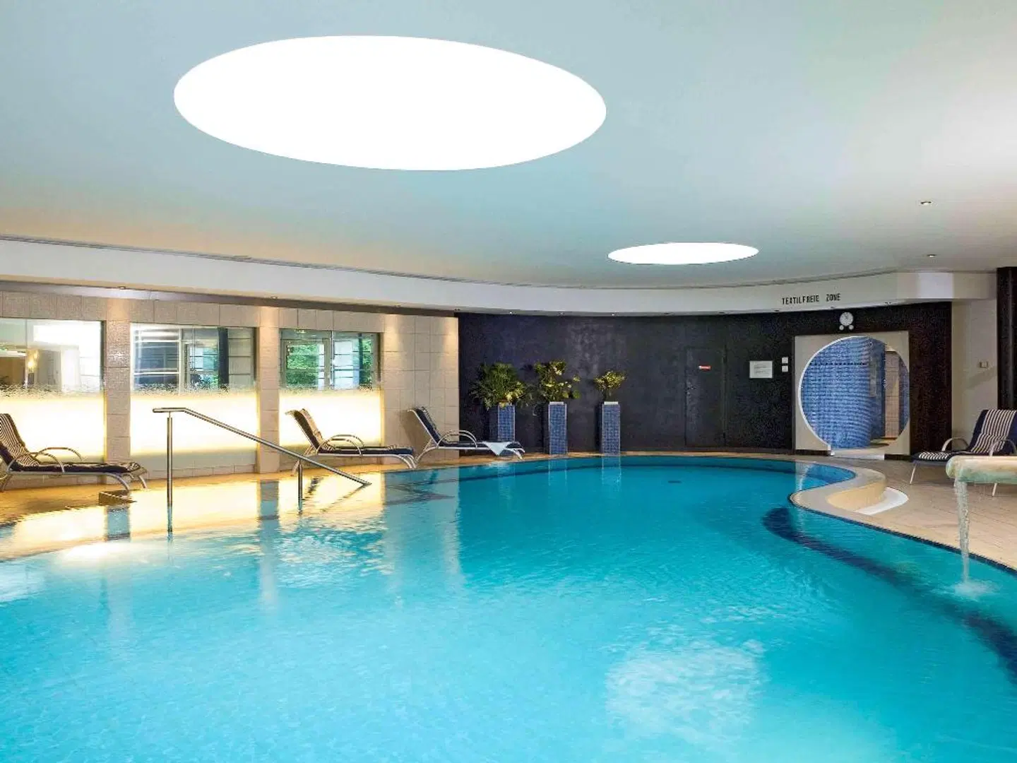 Pullman Stuttgart Fontana Hallenbad