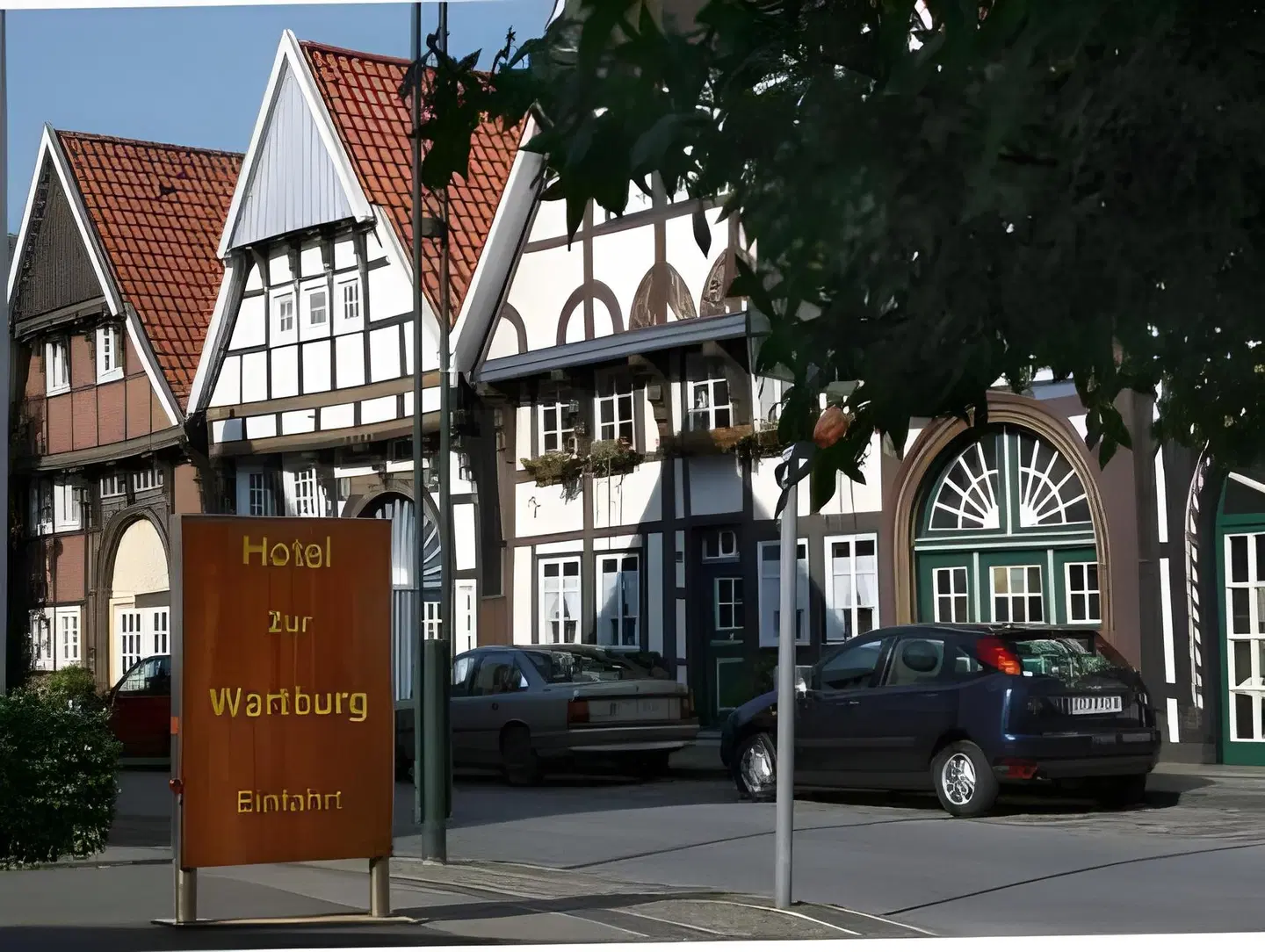 Zur Wartburg EXTERIOR