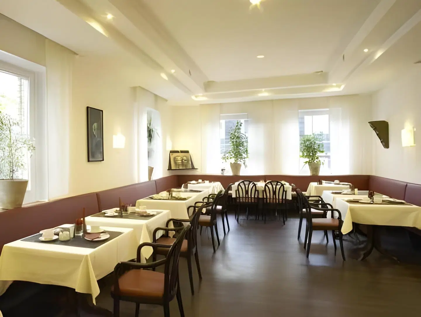 Zur Wartburg Restaurant