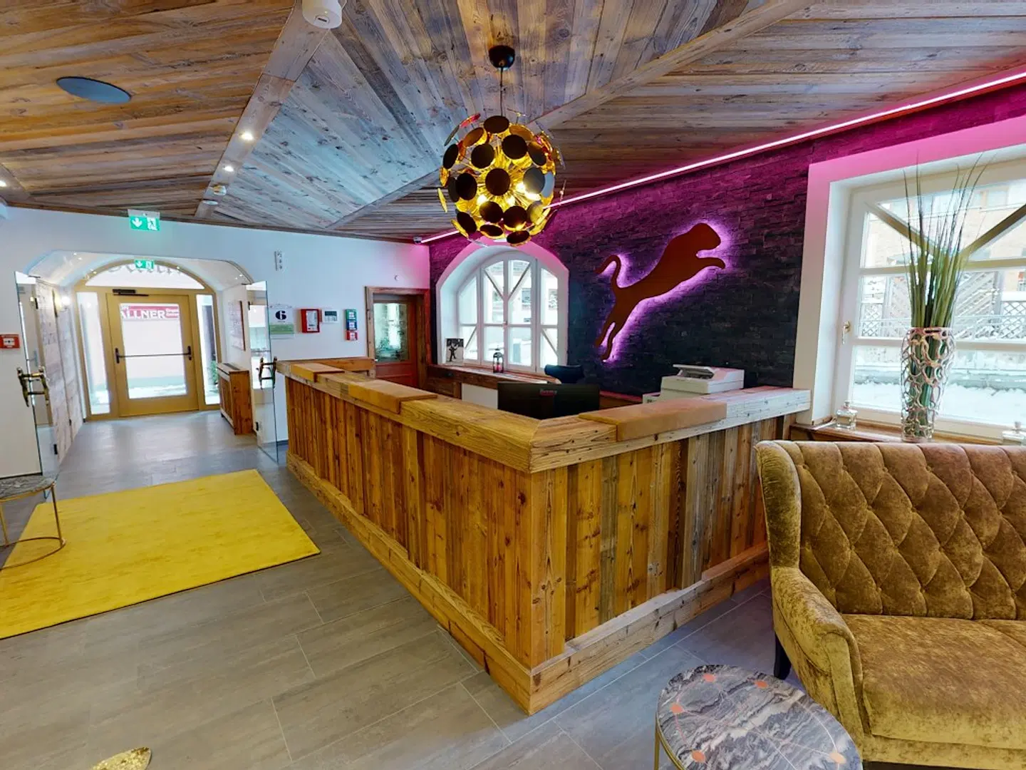 Hotel Panther'A LOUNGE_LOBBY