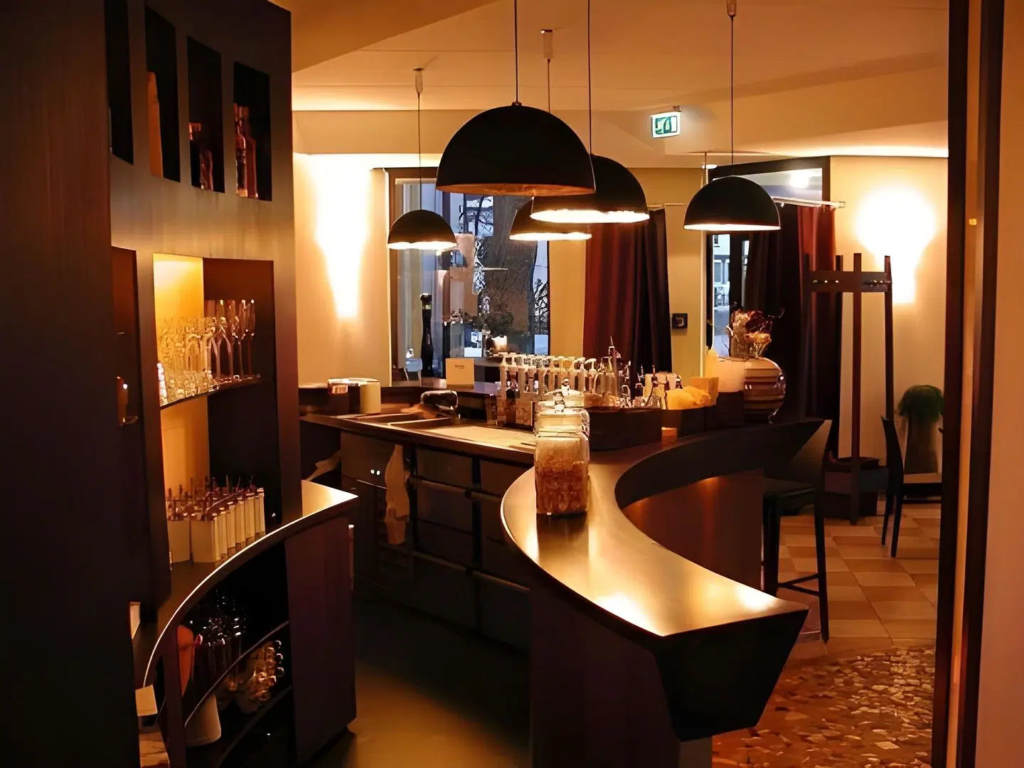 von korff's rest & relax Bar