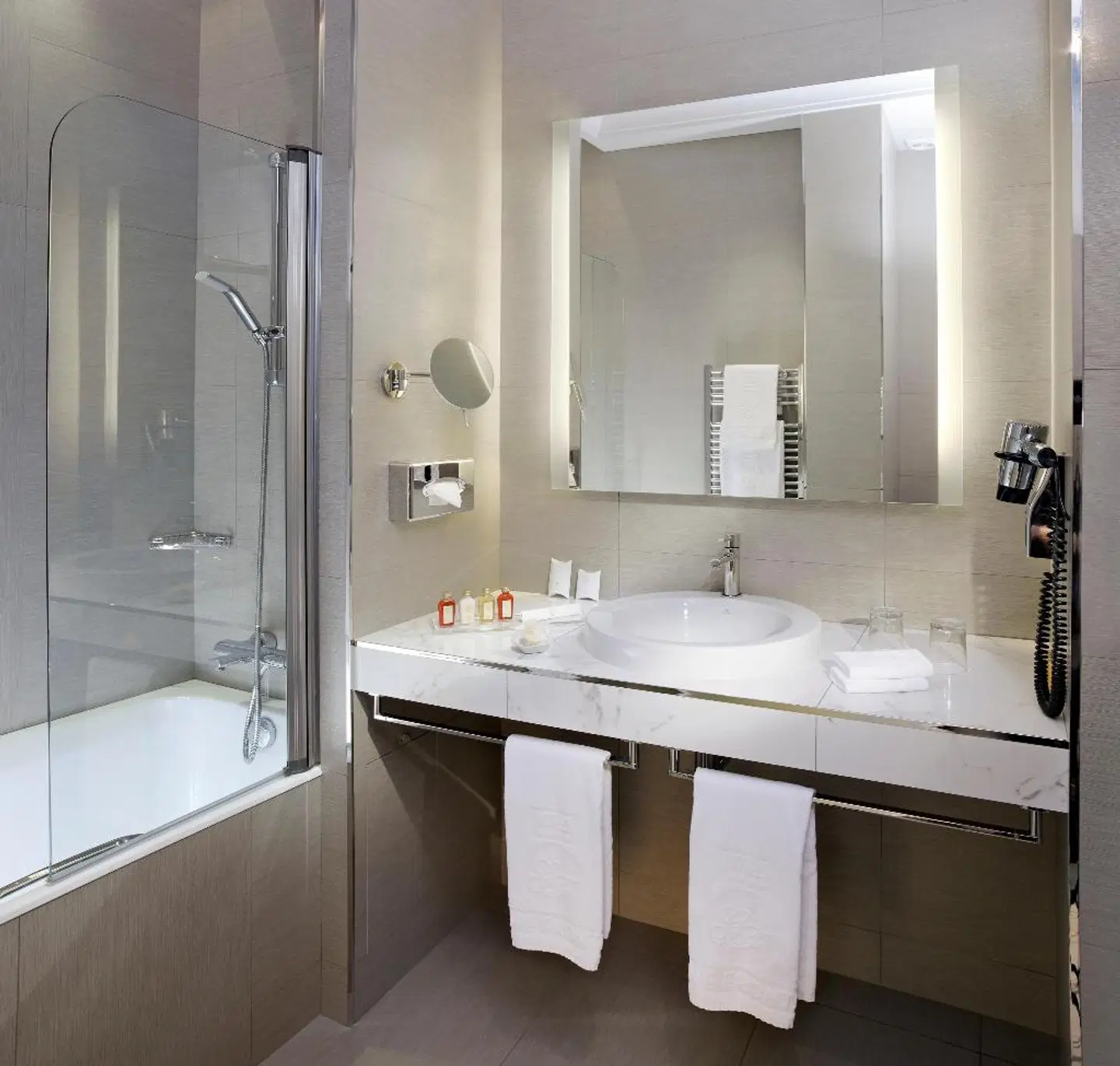 Splendid Etoile Badezimmer