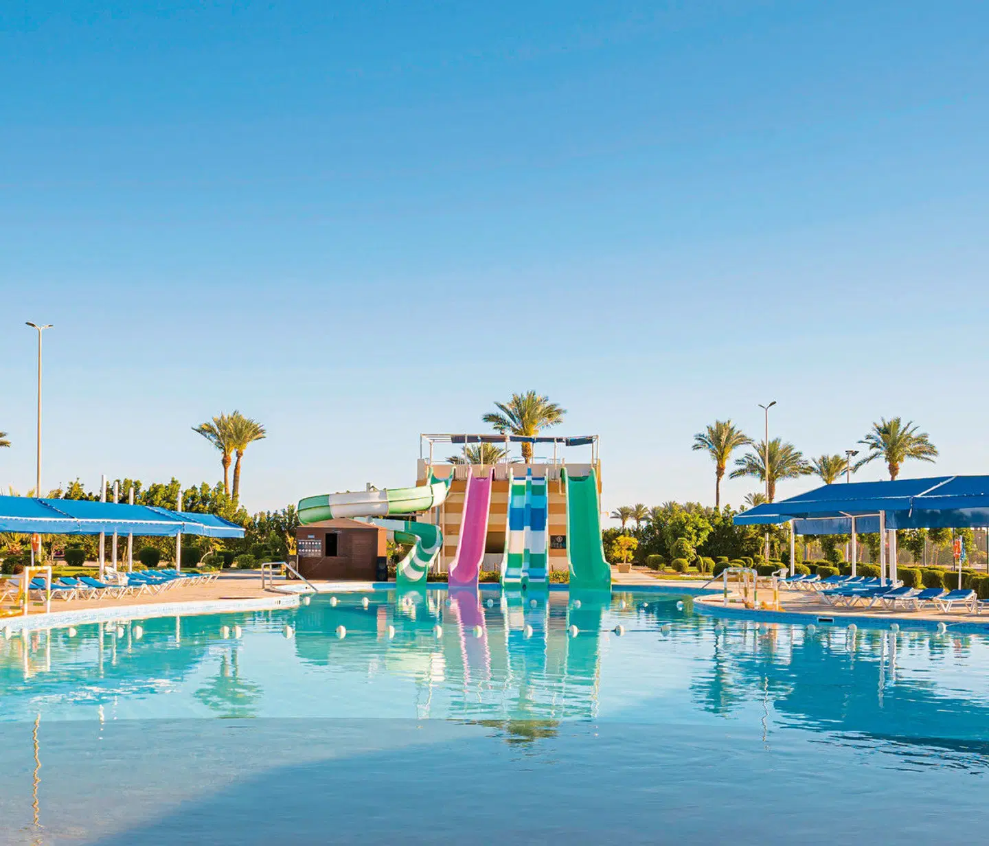 Marina Resort Port Ghalib, a member of Radisson Individuals OUTDOOR_POOL