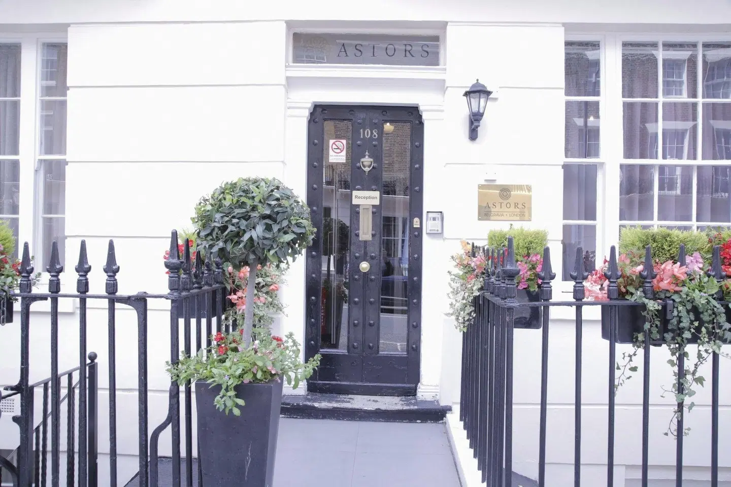 Astors Belgravia EXTERIOR