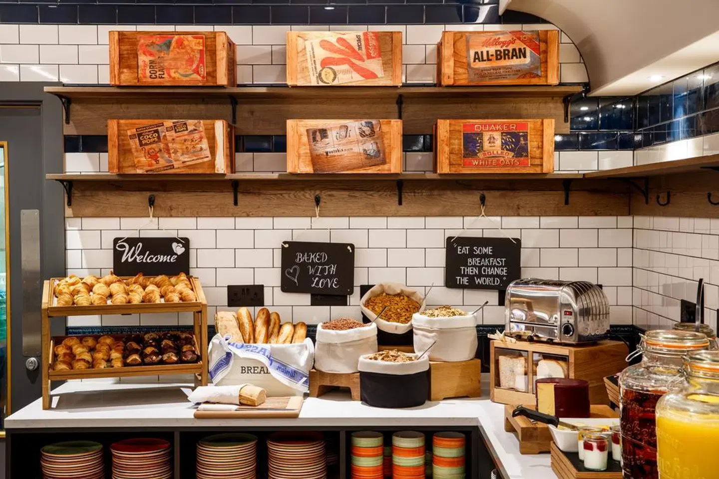 ibis Styles London Gloucester Road Restaurant