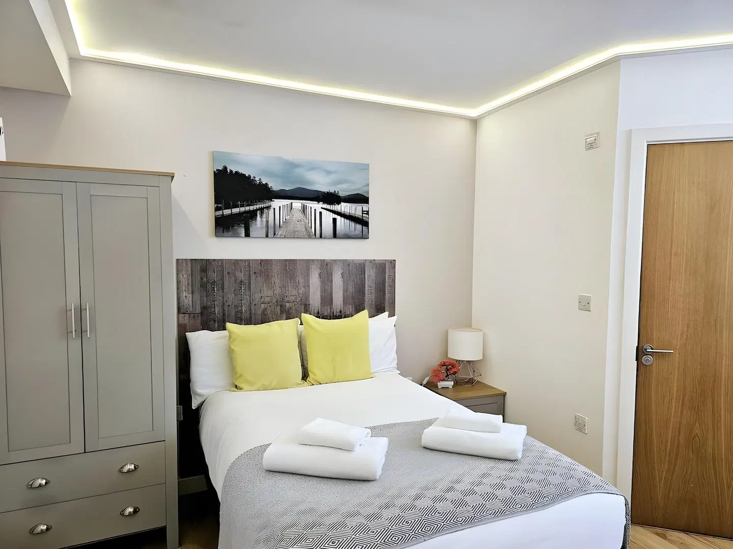 London Stay Apartments ROOM_EXAMPLE