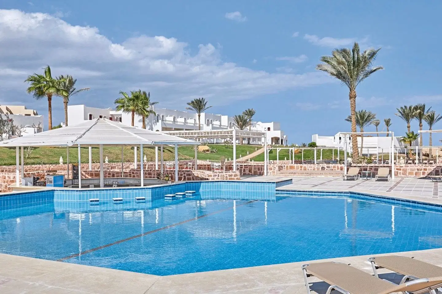 JAZ Neo Reef Marsa OUTDOOR_POOL
