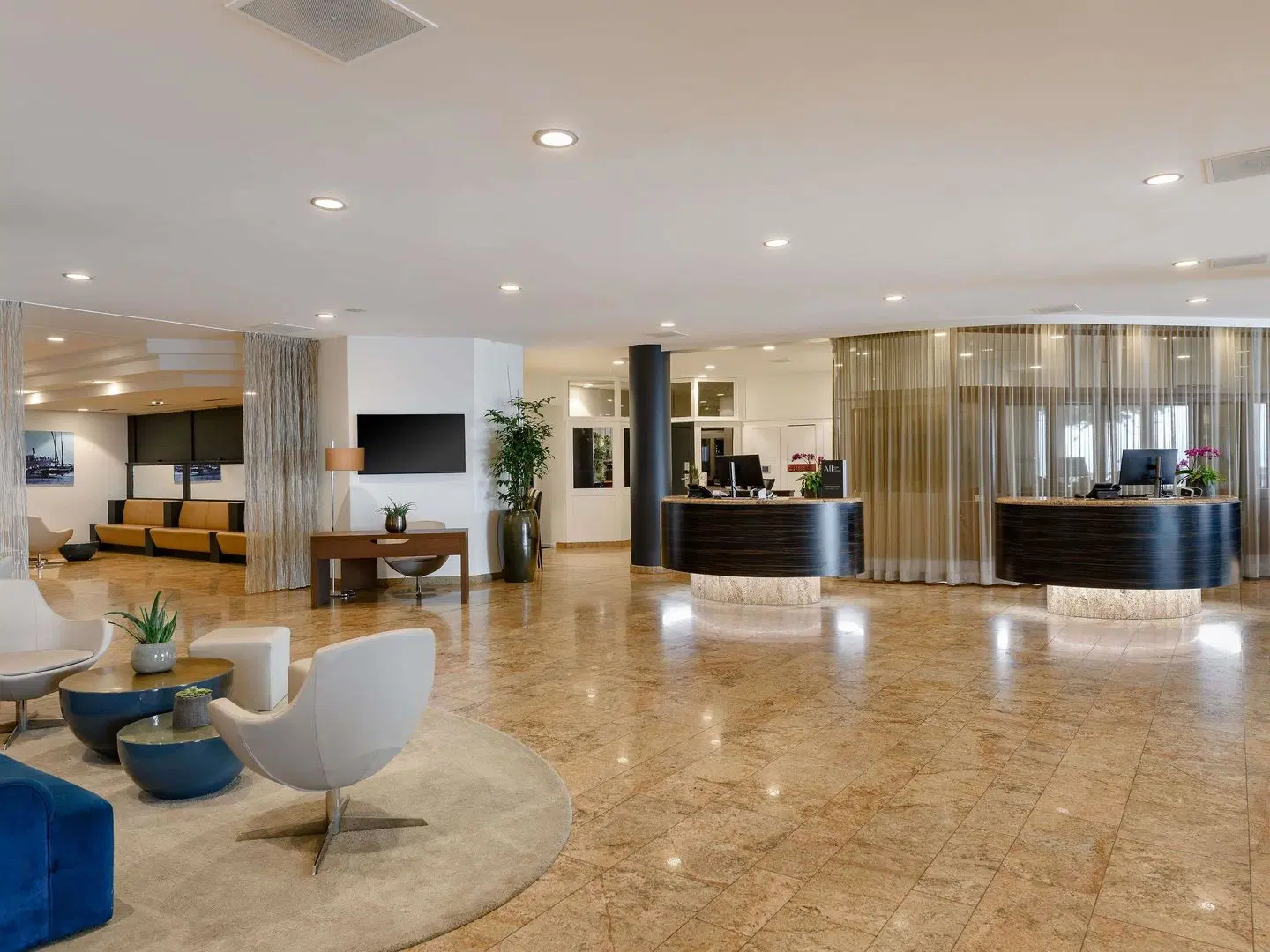 Mövenpick Lausanne LOUNGE_LOBBY