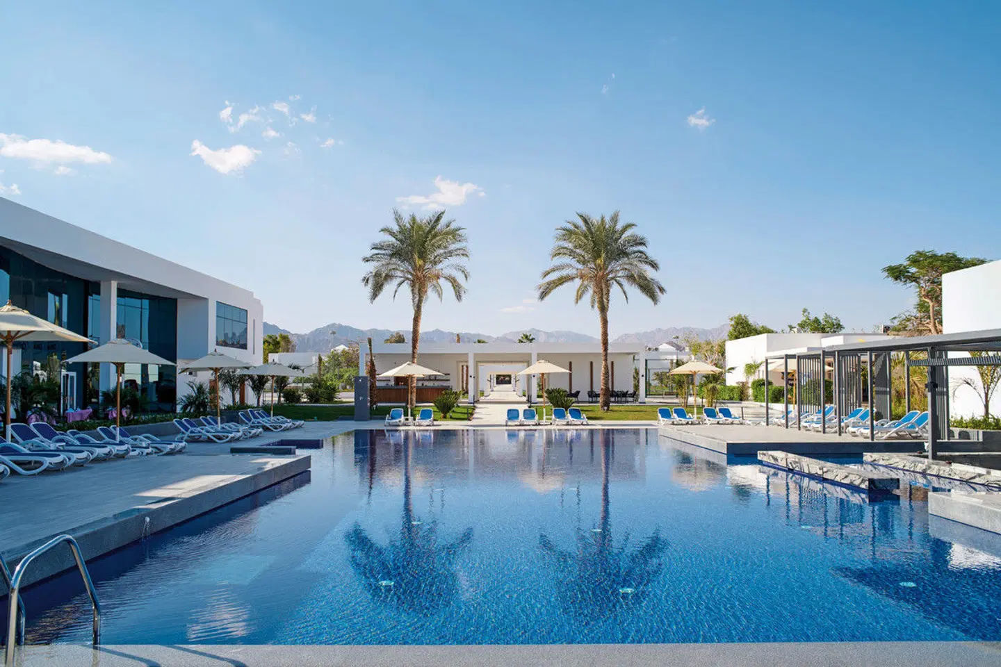 Maritim Jolie Ville Resort & Casino OUTDOOR_POOL