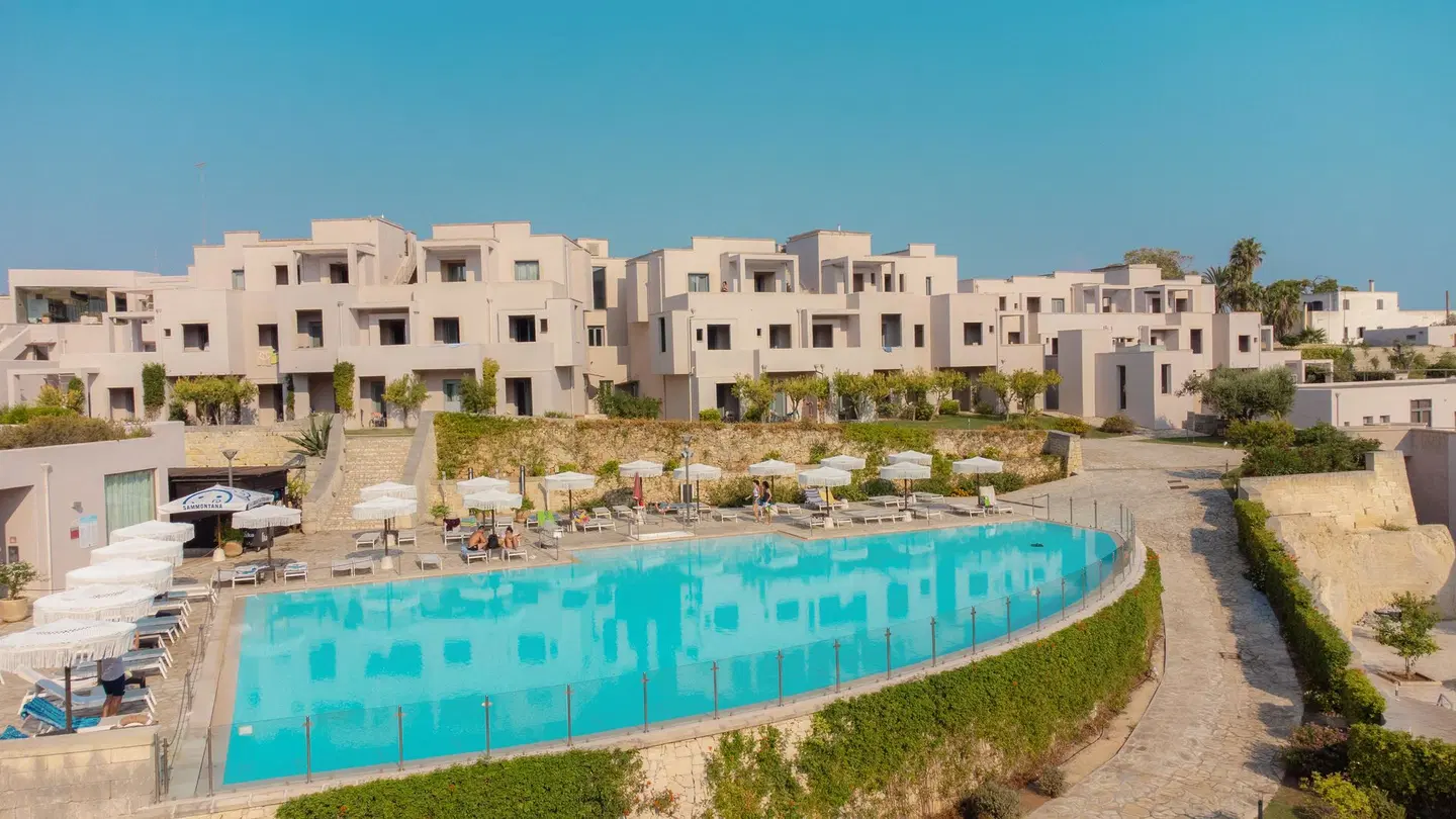 Basiliani Resort OUTDOOR_POOL