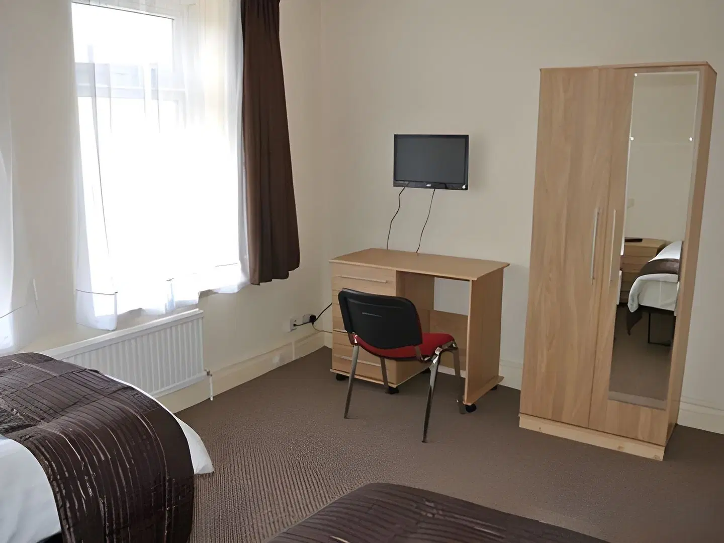 Central Hotel ROOM_EXAMPLE