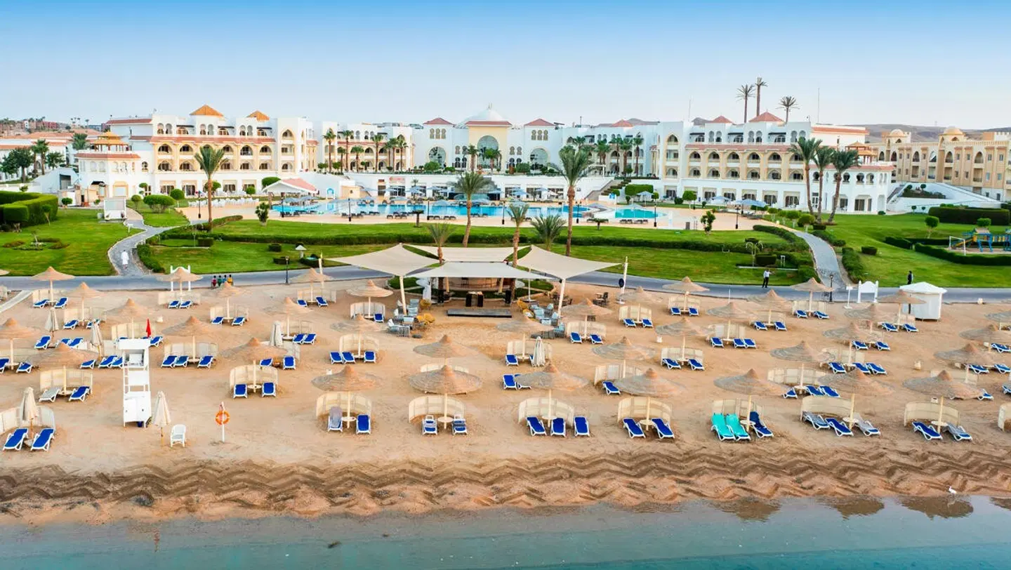 Old Palace Resort Sahl Hasheesh EXTERIOR