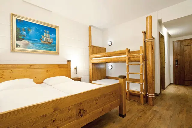 Heide Park Abenteuerhotel ROOM_EXAMPLE