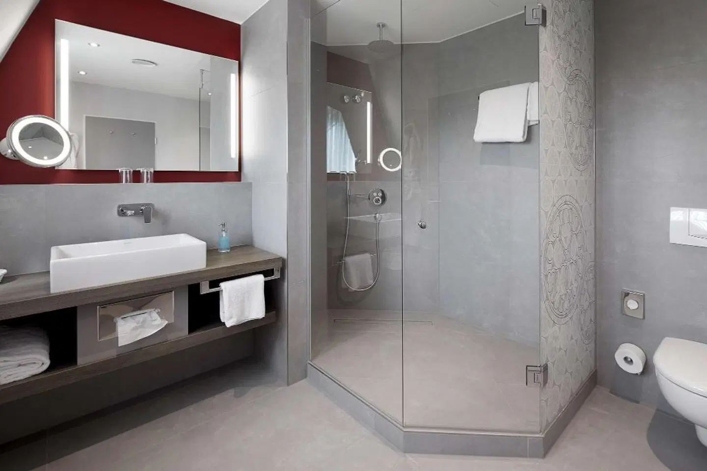 Best Western Premier Arosa Hotel Badezimmer