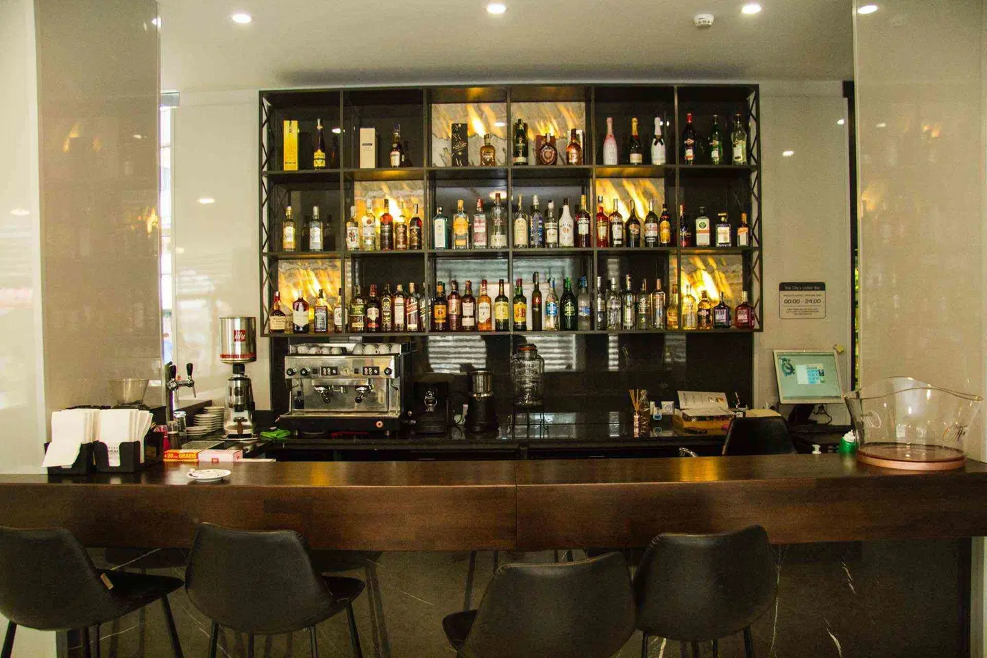 Best Western PLUS Premium Inn BAR