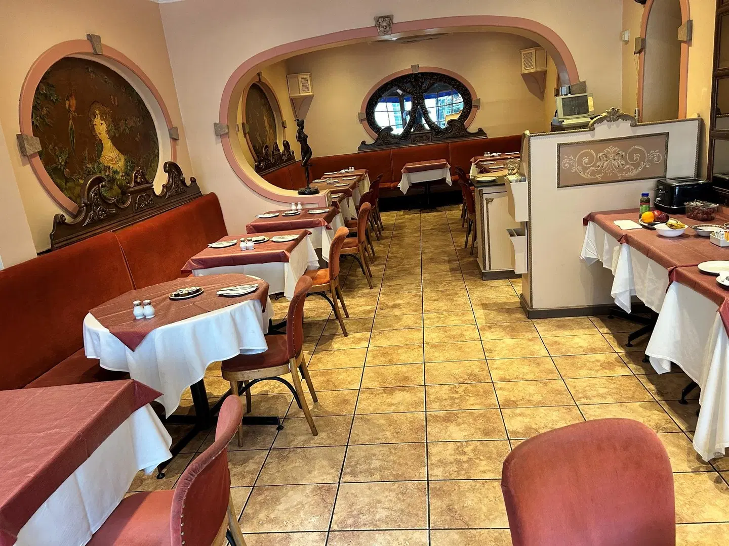 La Gaffe Restaurant