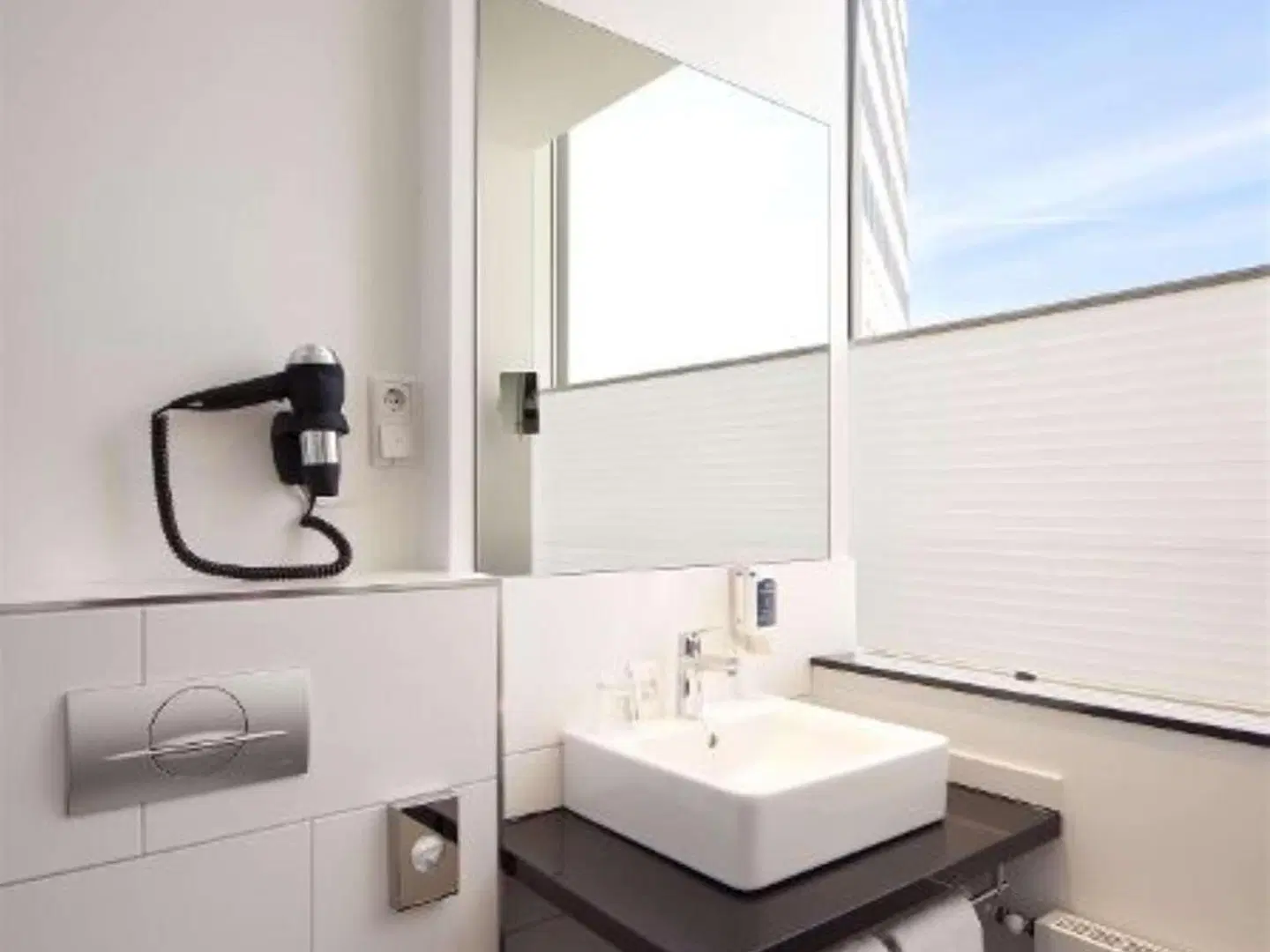 Webers · Das Hotel im Ruhrturm Badezimmer