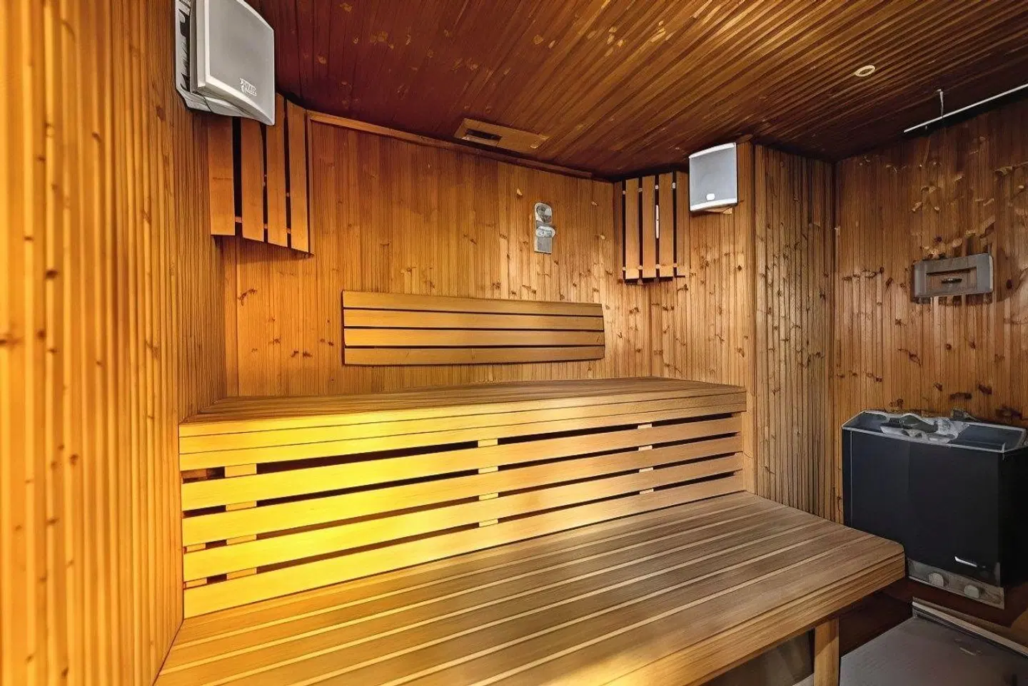 Roland House Apartments HEALTH_BEAUTY