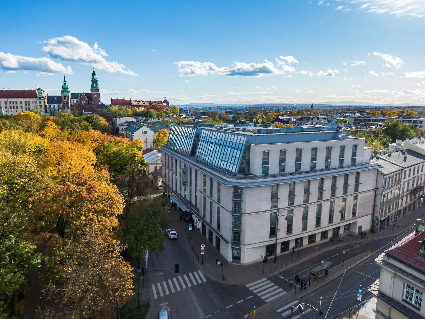 Radisson Blu Hotel, Krakow EXTERIOR