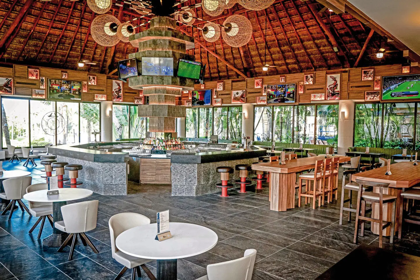 Bahia Principe Explore Akumal Bar