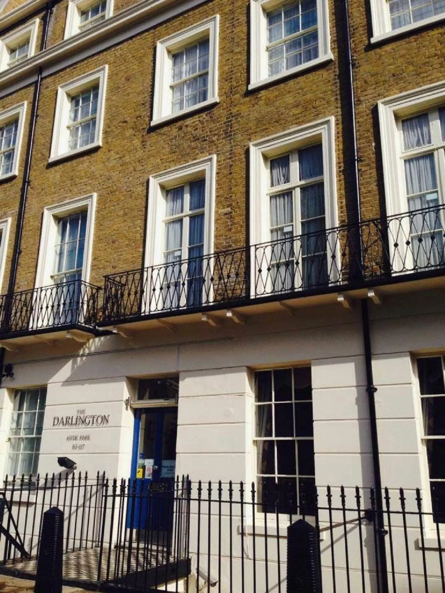 Darlington Hyde Park EXTERIOR