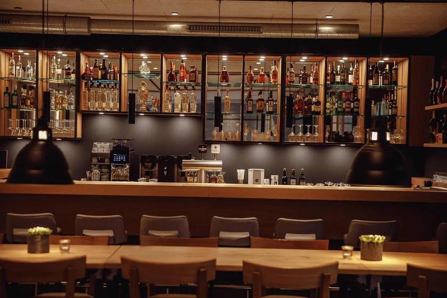 Schulhaus Hotel Bar