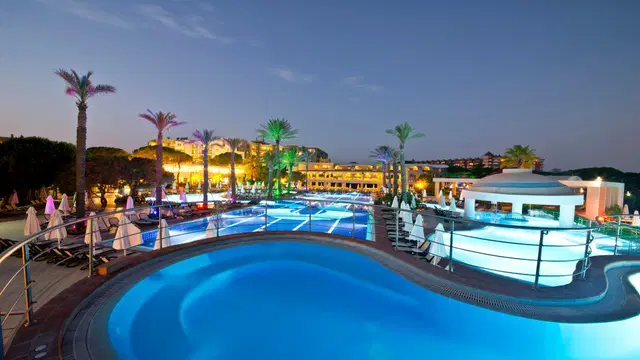 Limak Atlantis De Luxe Hotel & Resort EXTERIOR