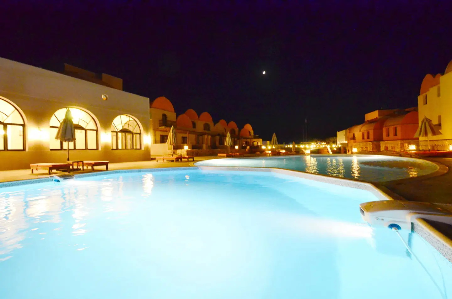 Rohanou Beach Resort & Ecolodge OUTDOOR_POOL