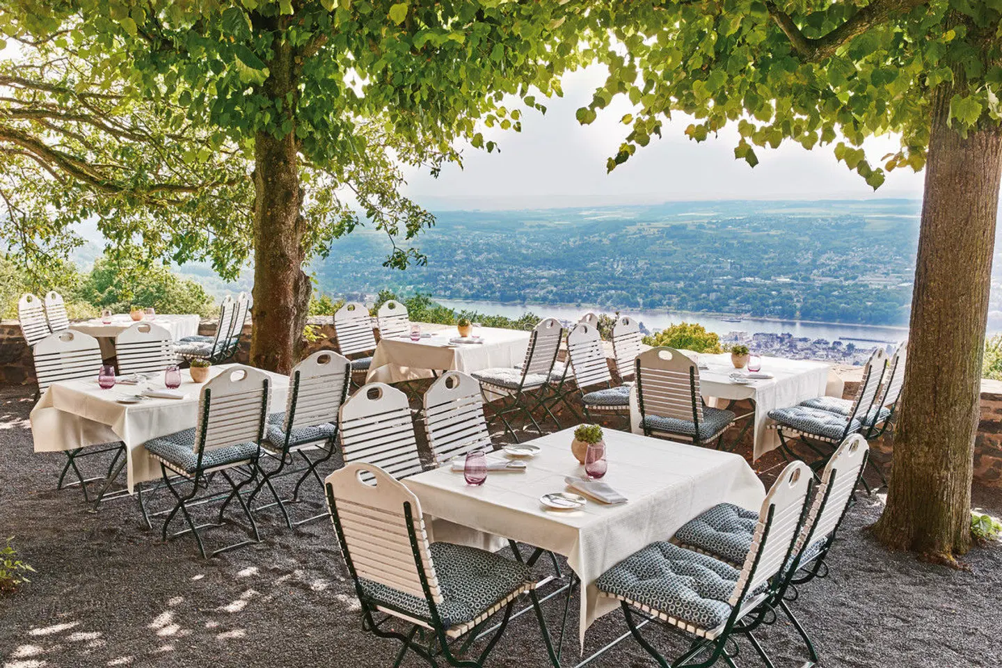 Steigenberger Icon Grandhotel & Spa Petersberg Restaurant
