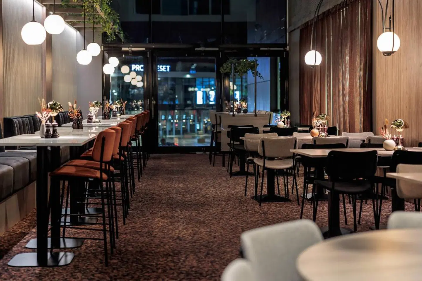 Quality Hotel Saga Bar
