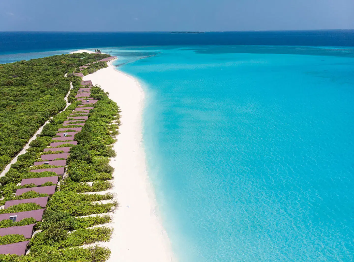 Hondaafushi Island Resort Strand