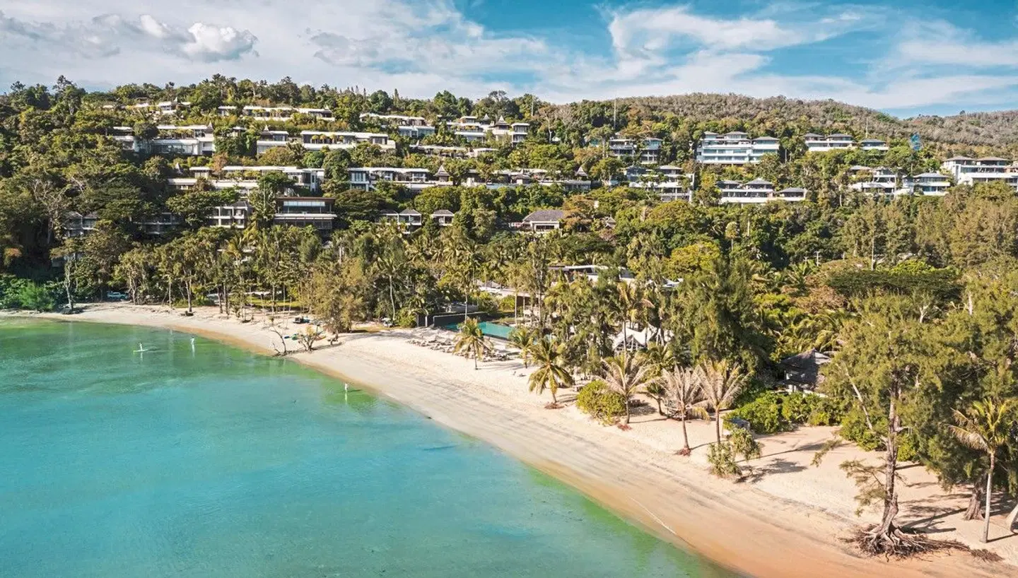 Anantara Phuket Layan Resort Strand