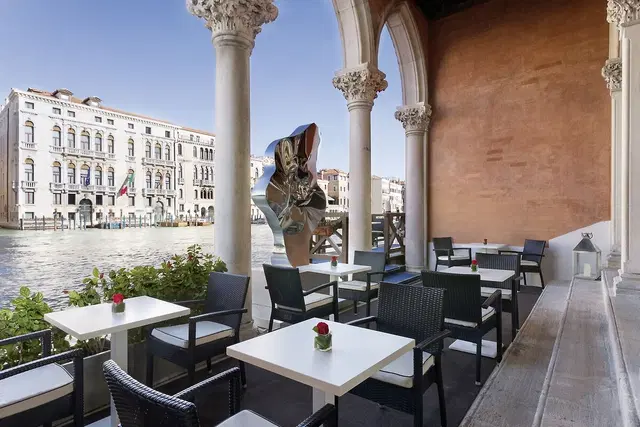 Sina Centurion Palace Terrasse