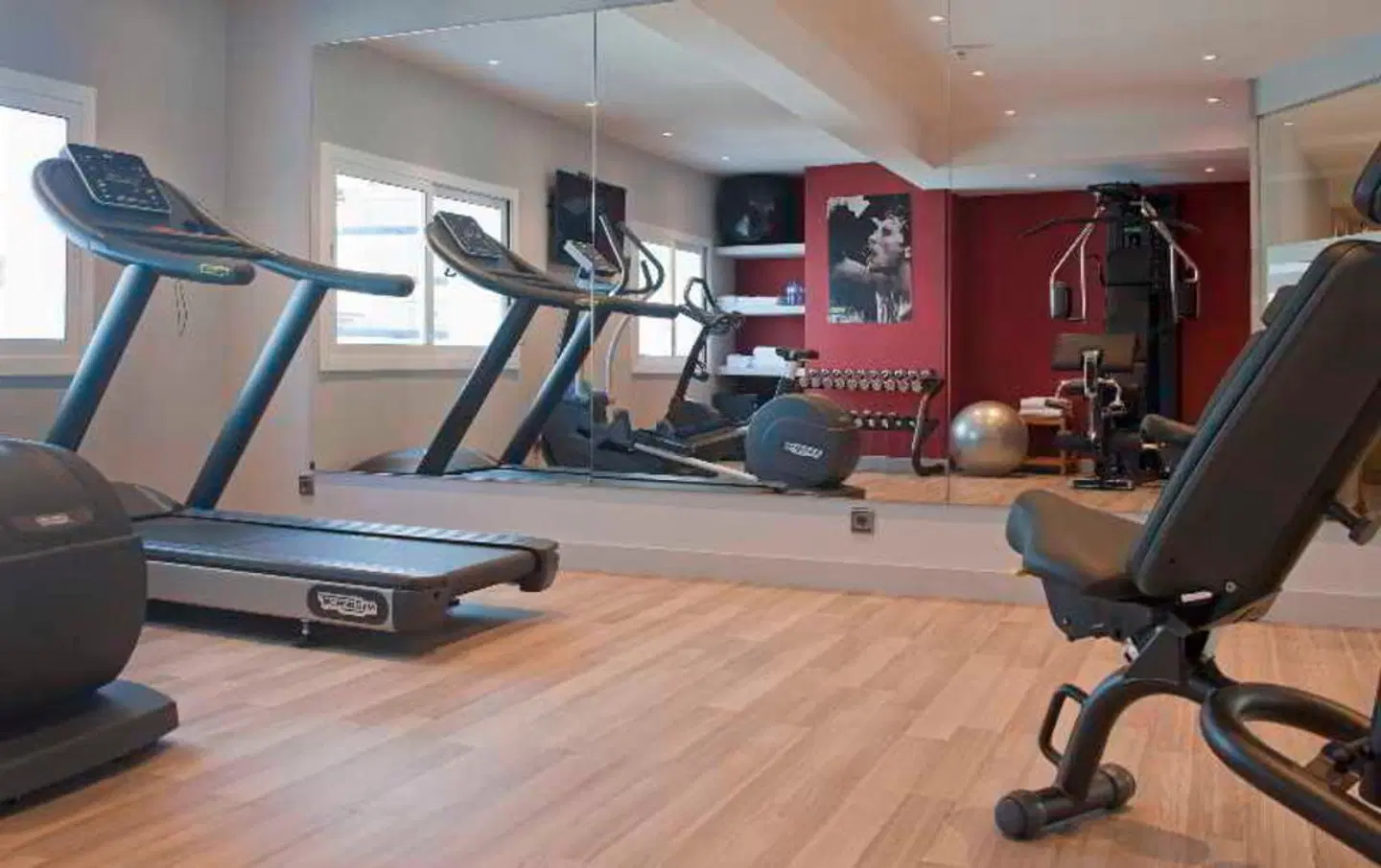 Calipolis SPORTS_AND_LEISURE