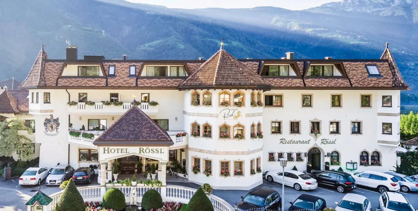 Hotel Rössl EXTERIOR