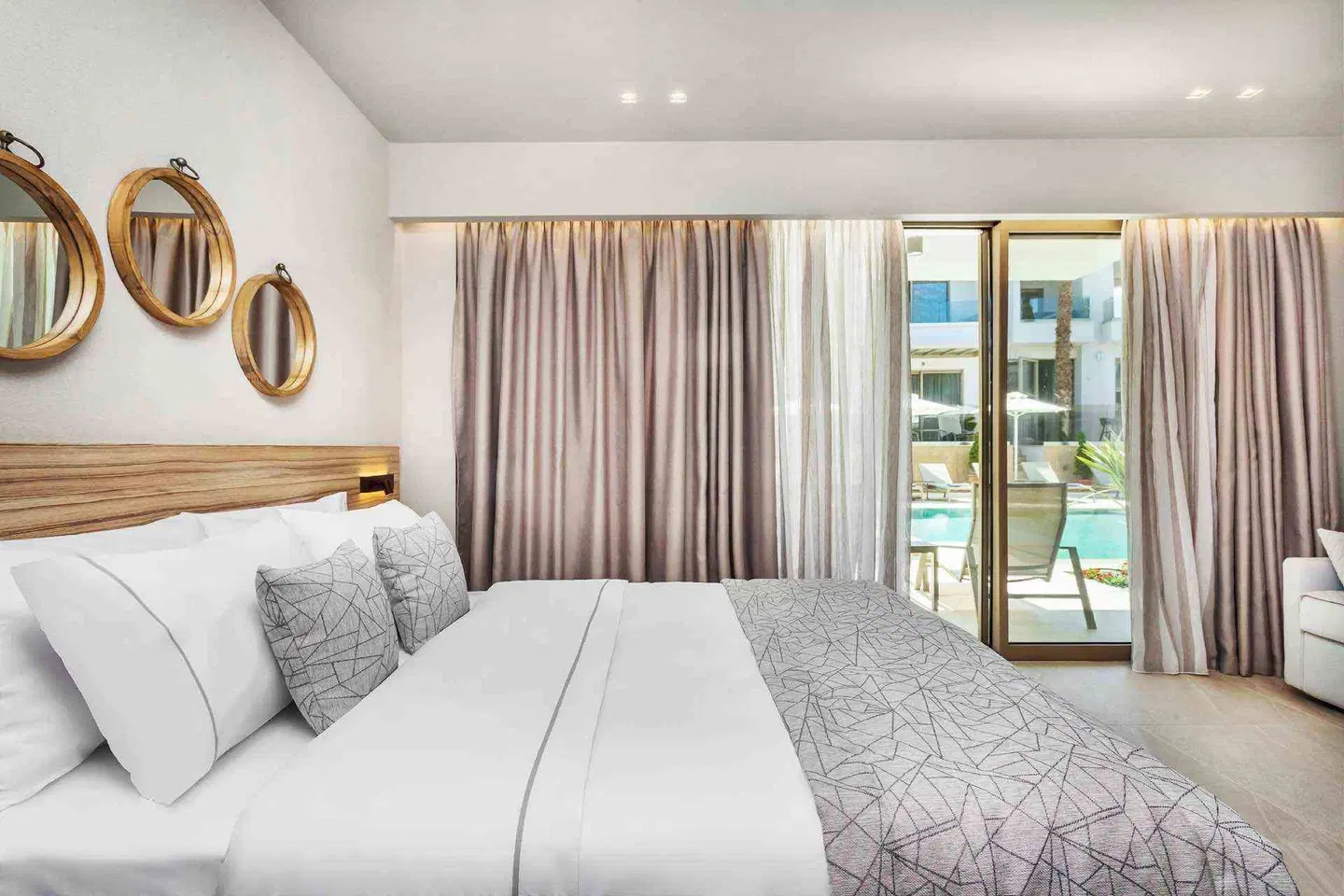 Pefki Deluxe Residences ROOM_EXAMPLE